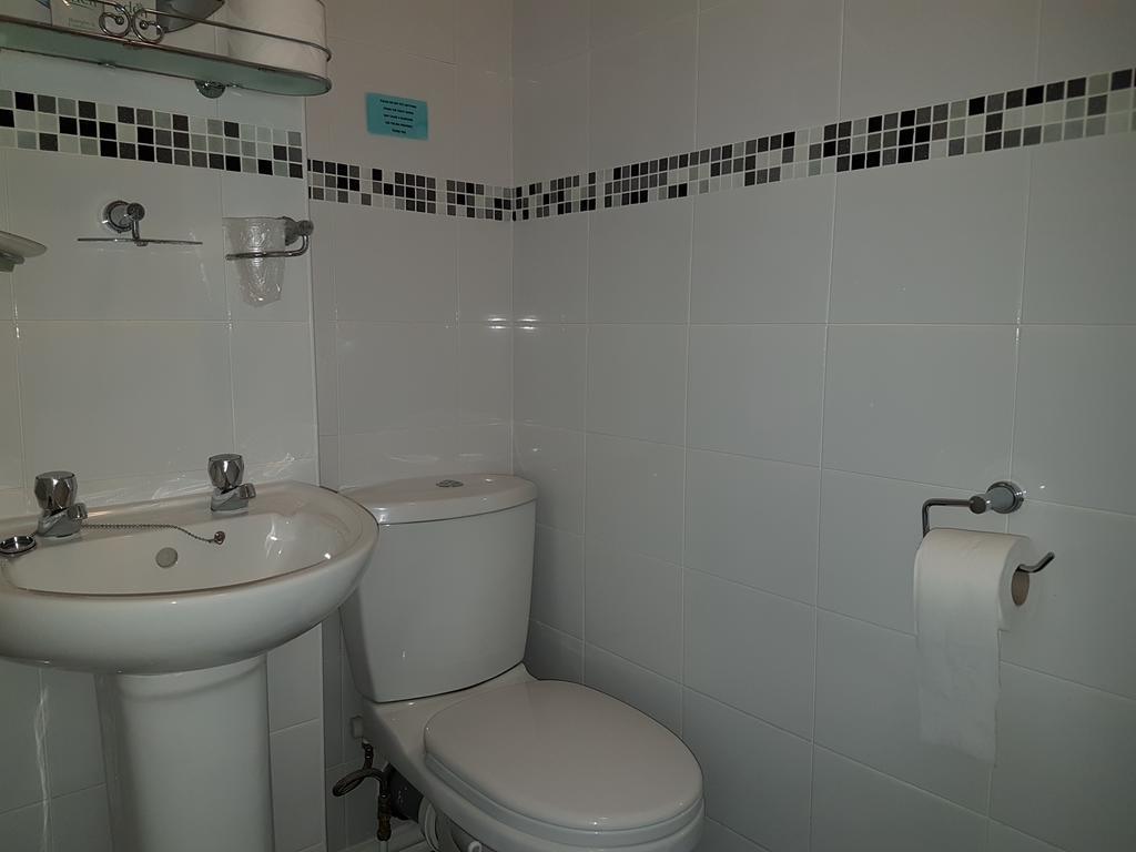 Kings Court Families & Couples Bed & Breakfast Blackpool Dış mekan fotoğraf