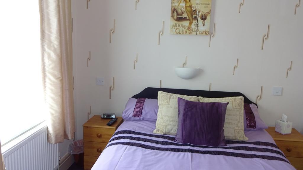 Kings Court Families & Couples Bed & Breakfast Blackpool Dış mekan fotoğraf