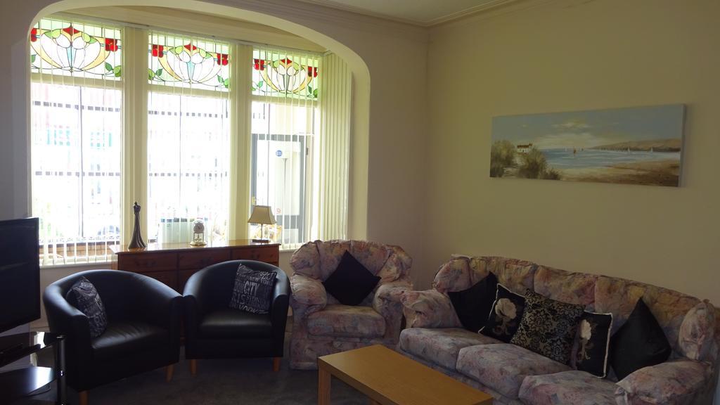 Kings Court Families & Couples Bed & Breakfast Blackpool Dış mekan fotoğraf