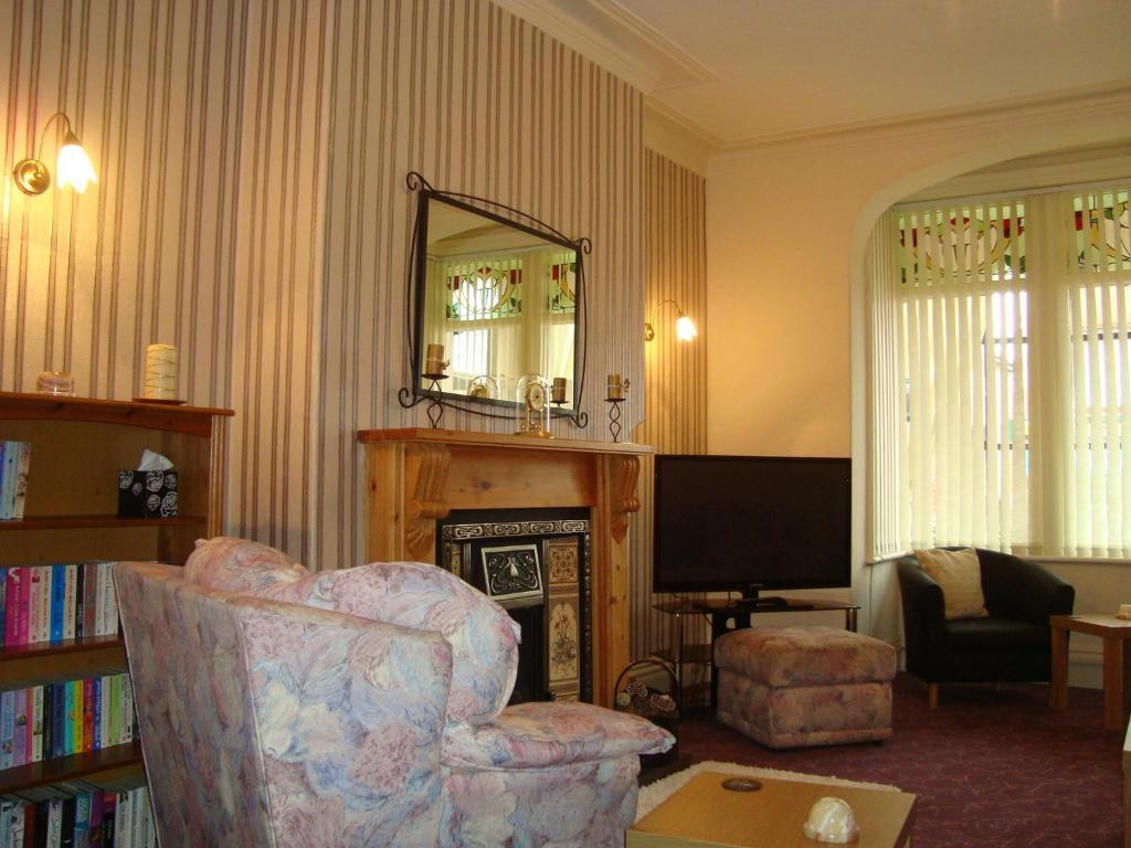 Kings Court Families & Couples Bed & Breakfast Blackpool Dış mekan fotoğraf