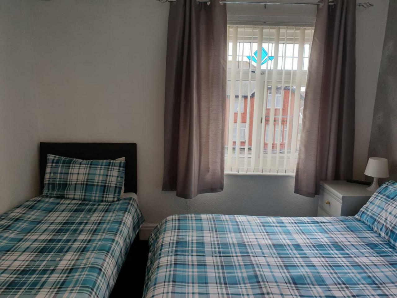 Kings Court Families & Couples Bed & Breakfast Blackpool Dış mekan fotoğraf